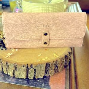 Pandora Limited Edition Pink Leather Travel Jewelry Case